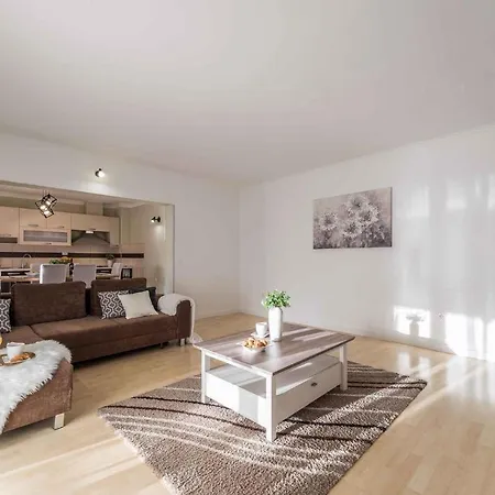 Holiday Privlaka Zadar Riviera 33688 Ferienhaus