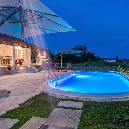 Holiday Privlaka Zadar Riviera 33688 Ferienhaus *