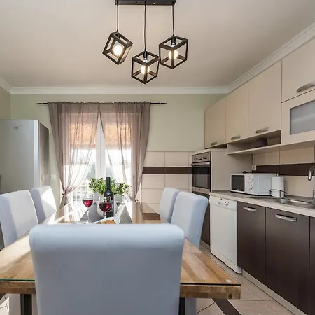 Holiday Privlaka Zadar Riviera 33688 Ferienhaus Privlaka (Zadar)