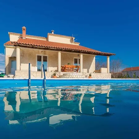 Holiday Privlaka Zadar Riviera 33688 בית נופש *
